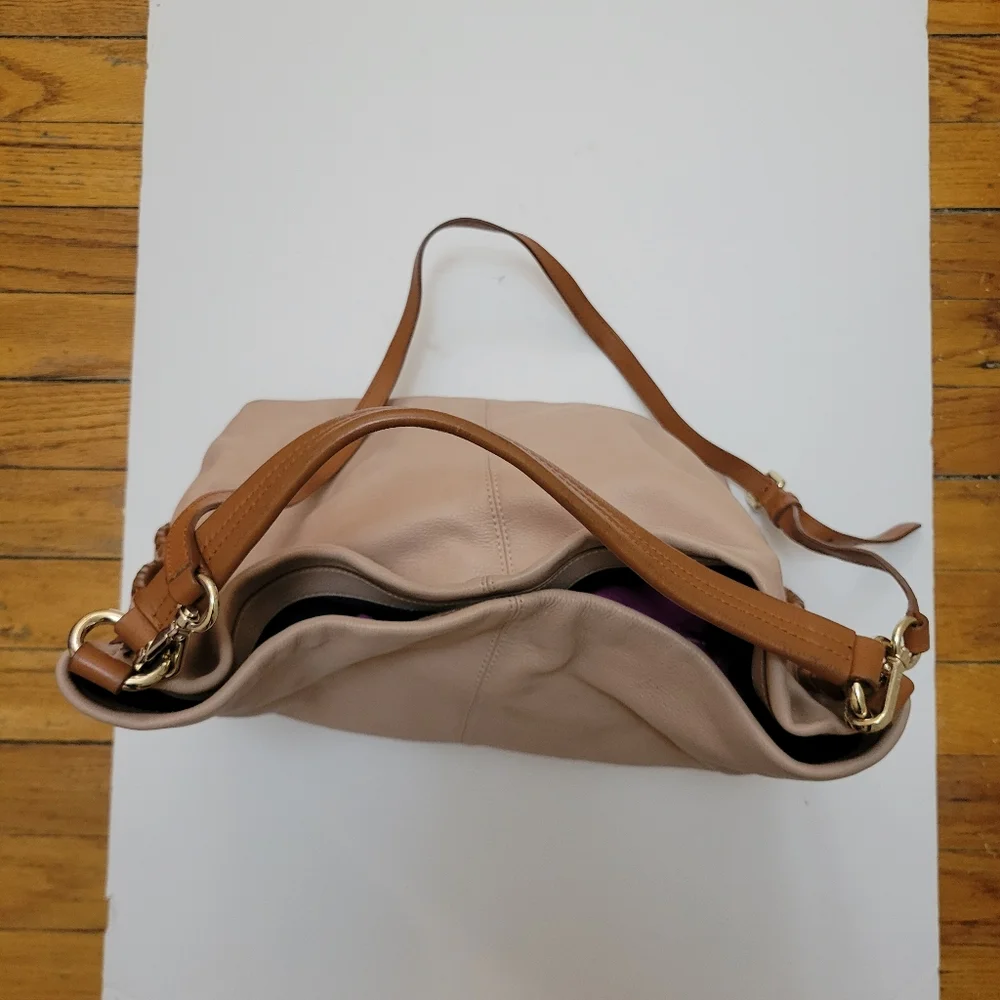 Cole Haan TwoTone Pebble Leather Slouchy Hobo Bag EUC Y2K Boho Chic Quiet Luxury